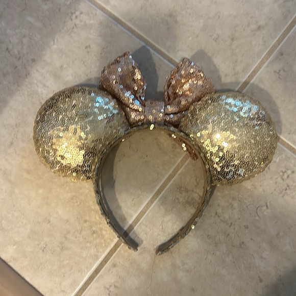 Minnie mouse ears. Disney ears - Picture 2 of 2